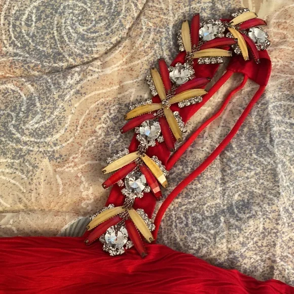 Dress - Picture 3 of 4